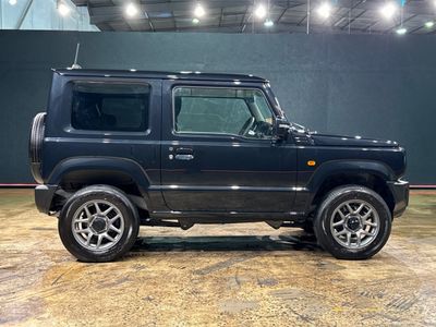 2025 Suzuki Jimny