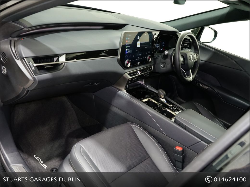 2025 Lexus RX450h+
