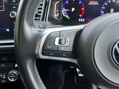 2022 Volkswagen T-Roc