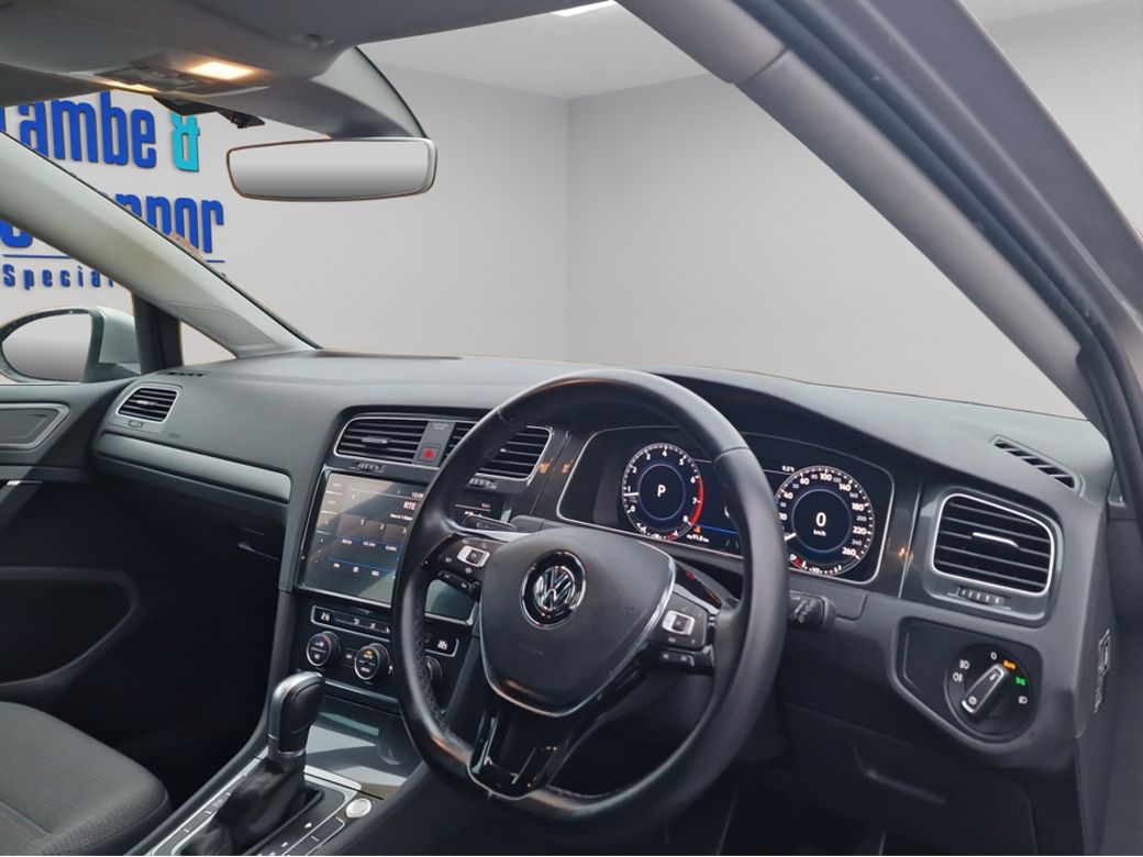 2018 Volkswagen Golf