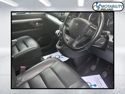 2020 Peugeot Traveller