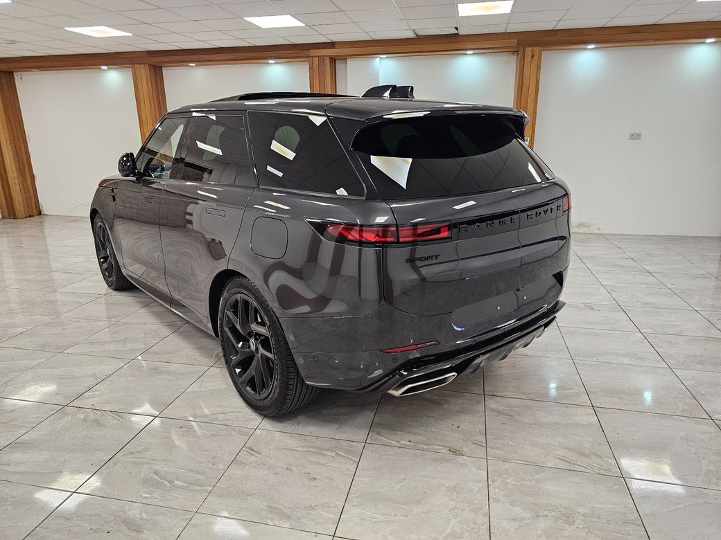 2026 Land Rover Range Rover Sport