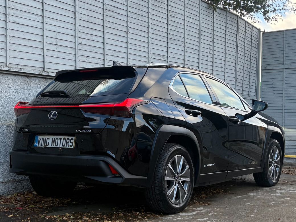2023 Lexus UX 300e