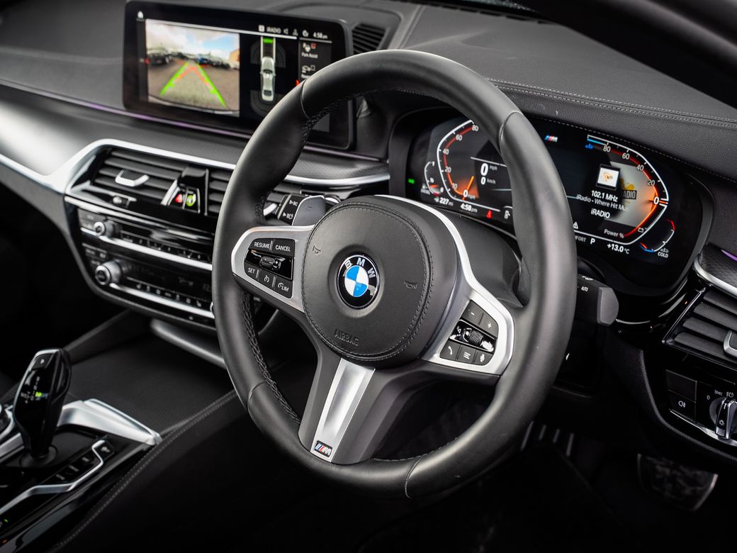 2022 BMW 5 Series