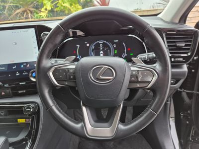 2023 Lexus NX 450H+
