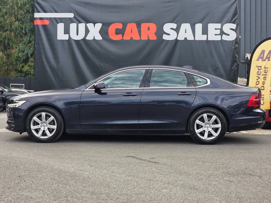 2017 Volvo S90
