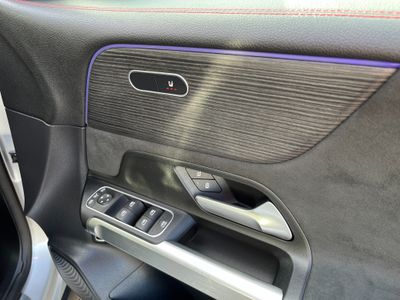 2023 Mercedes-Benz EQB