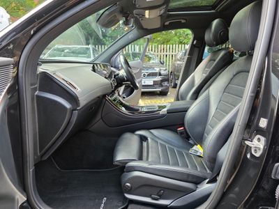 2021 Mercedes-Benz EQC