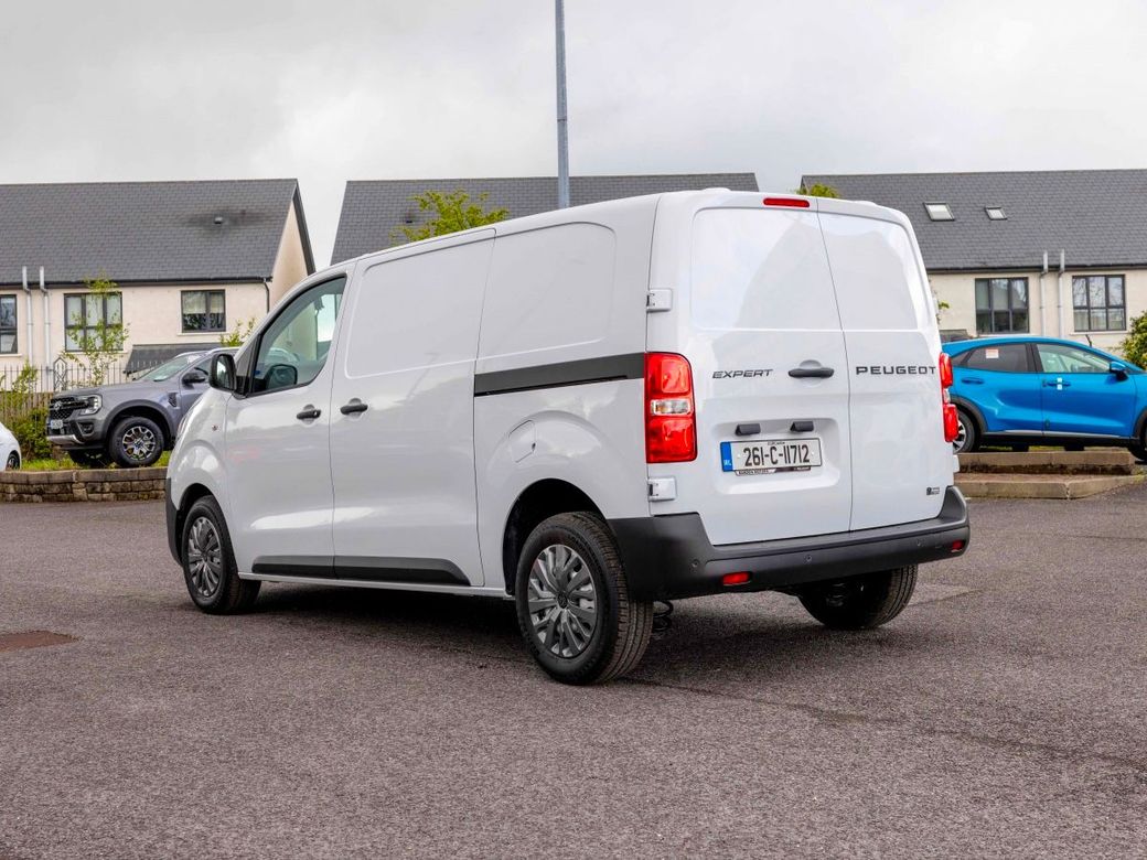 2026 Peugeot Expert