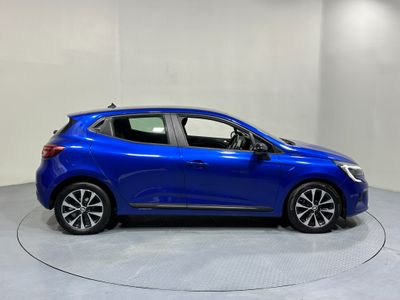 2023 Renault Clio
