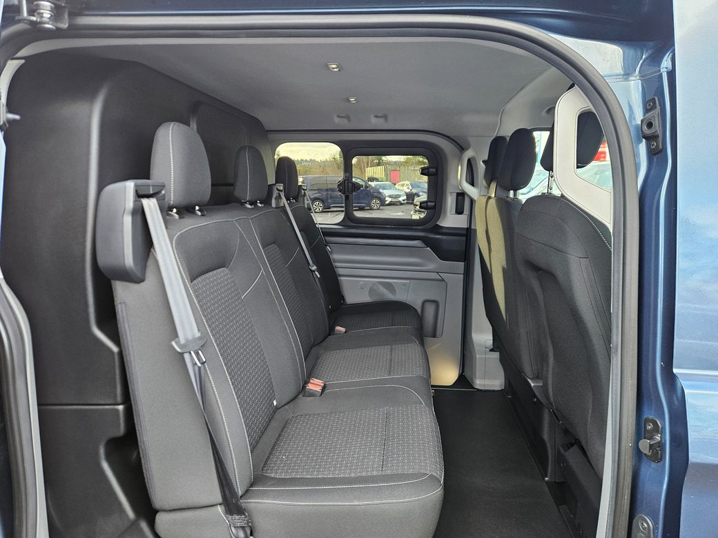 2024 Ford Transit Custom