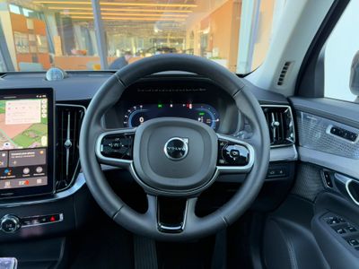 2025 Volvo XC90