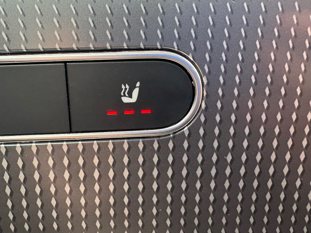 2022 Mercedes-Benz EQA