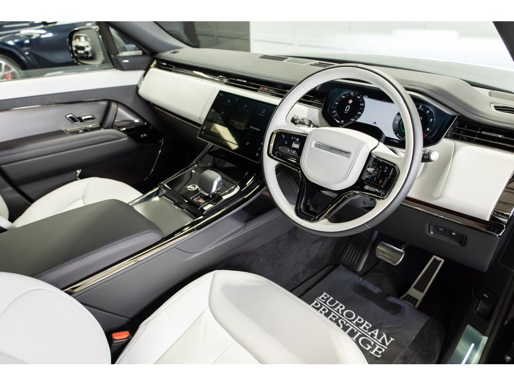 2026 Land Rover Range Rover Sport