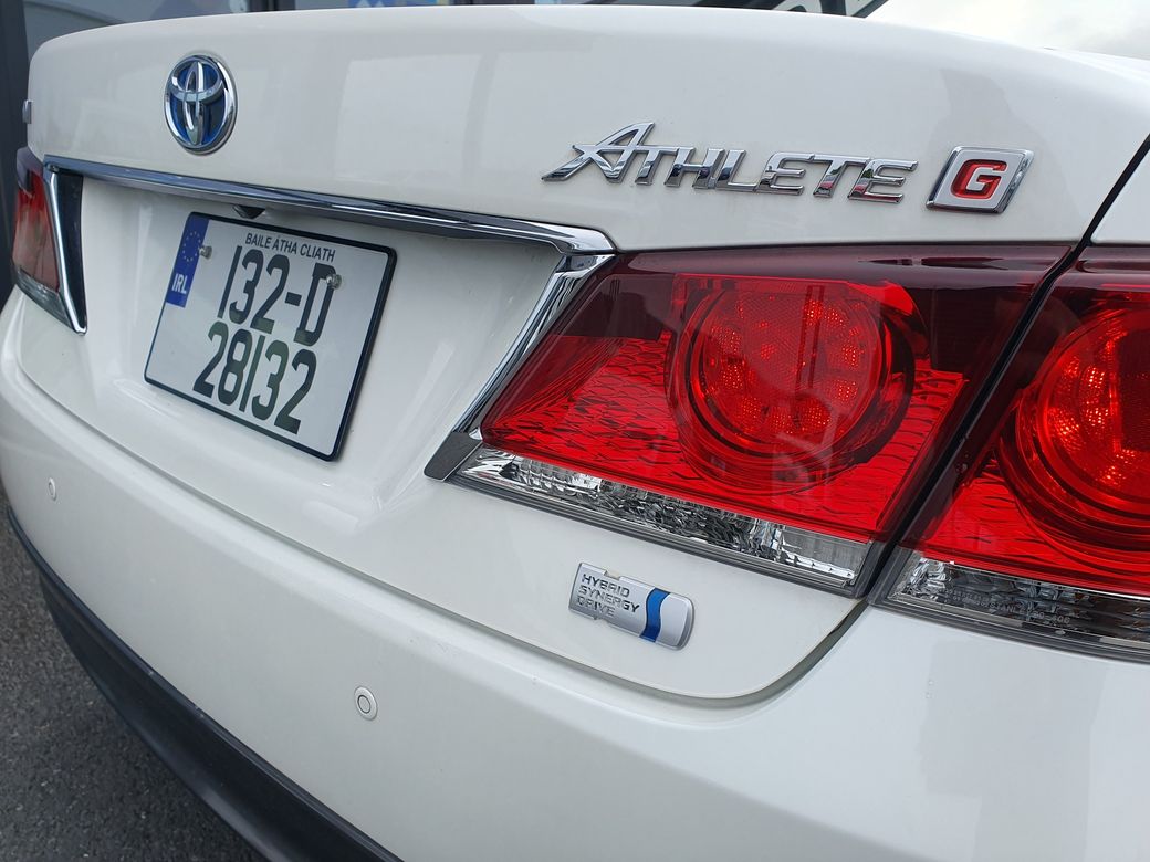 2013 Toyota Crown
