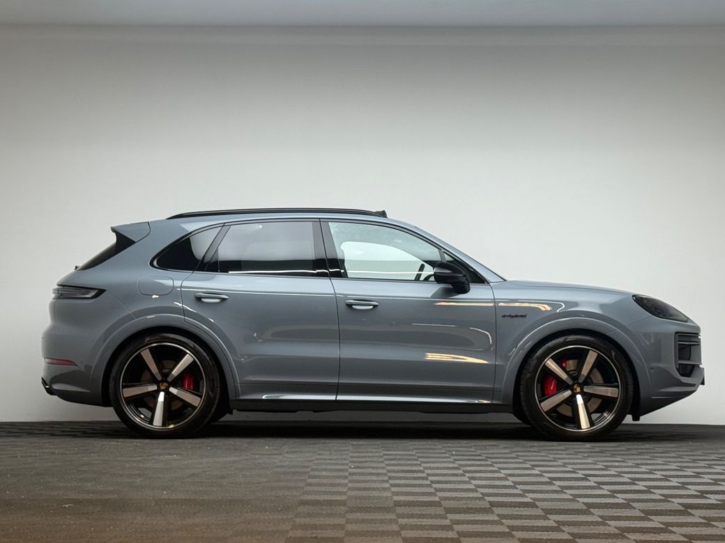 2026 Porsche Cayenne
