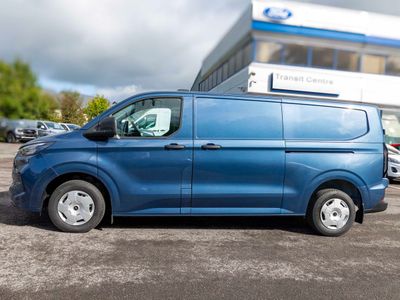 2025 Ford Transit Custom