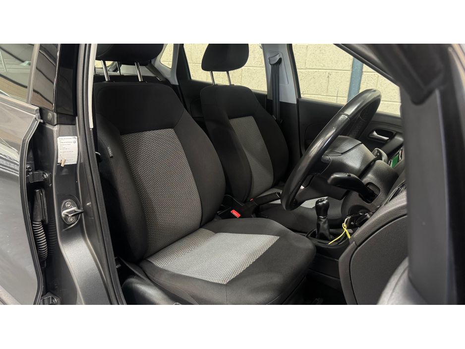 2014 Volkswagen Polo