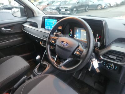 2024 Ford Transit Courier