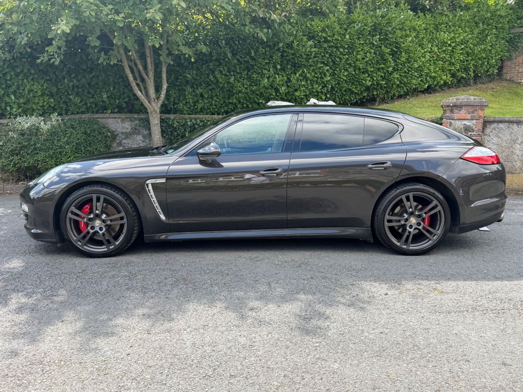 2013 Porsche Panamera