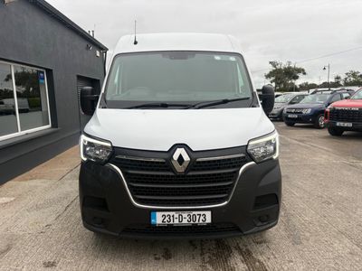 2023 Renault Master