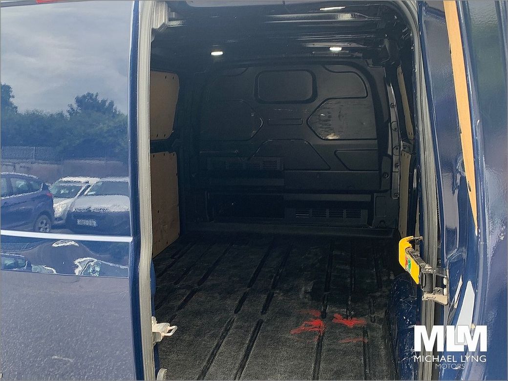 2022 Ford Transit Custom