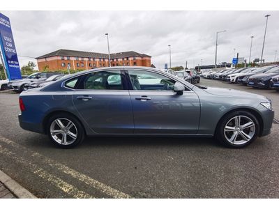 2017 Volvo S90
