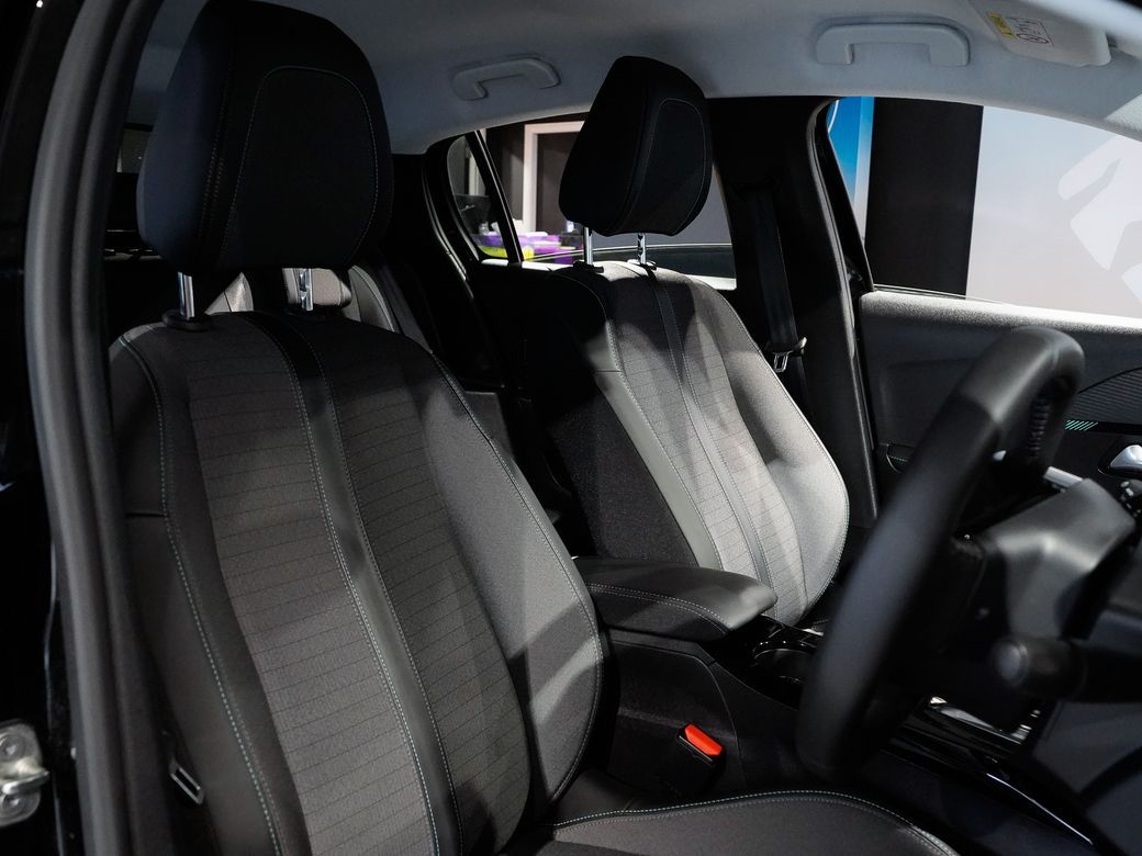 2023 Peugeot 208