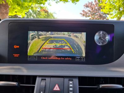 2021 Lexus ES 300h