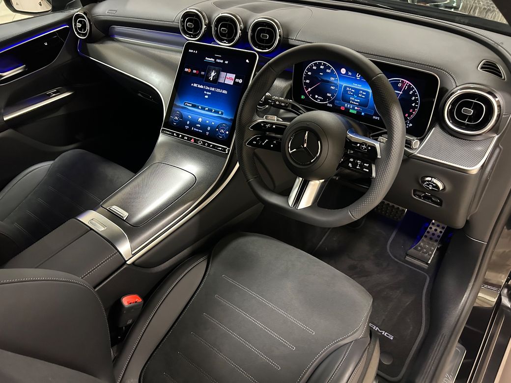 2025 Mercedes-Benz GLC Class