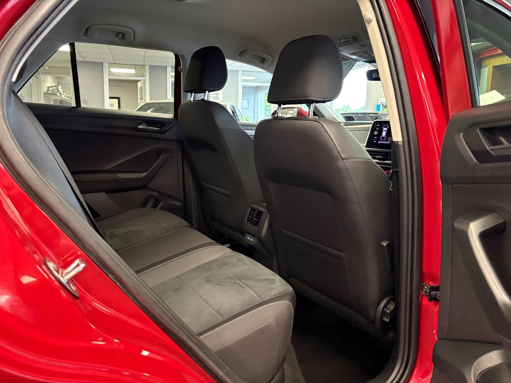2023 Volkswagen T-Roc