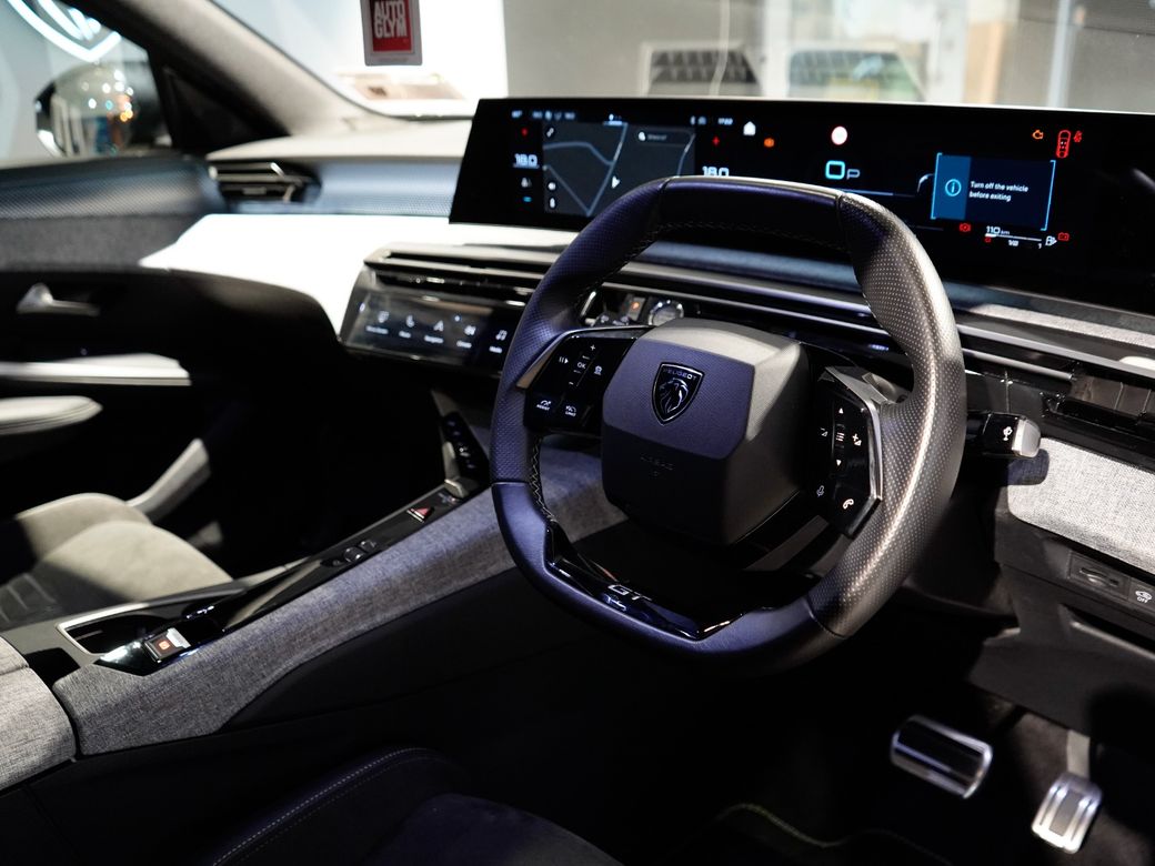 2025 Peugeot 3008