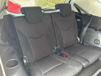 2016 Toyota Prius Alpha