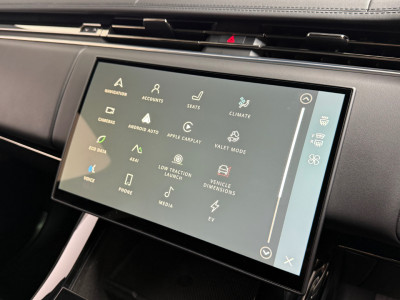 2025 Land Rover Range Rover Sport