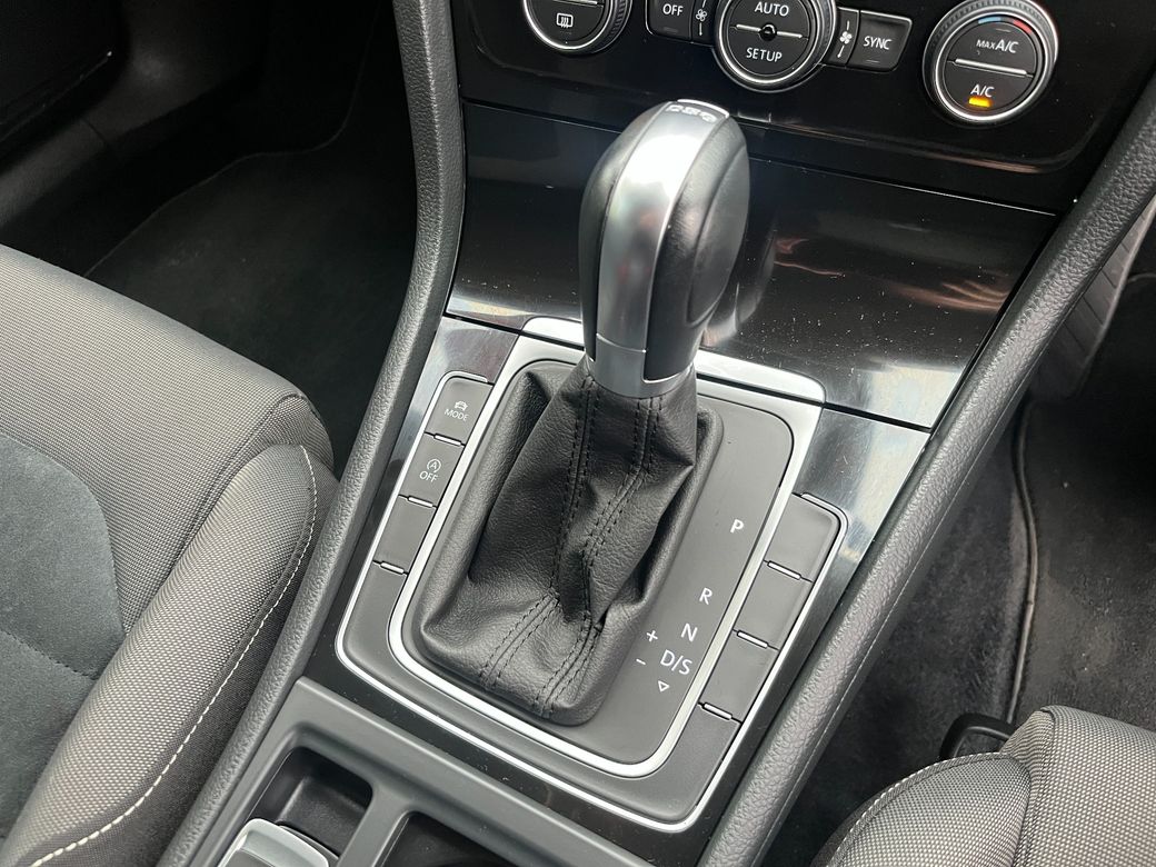 2014 Volkswagen Golf