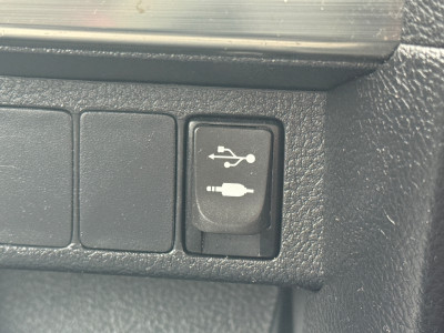 2013 Toyota Auris