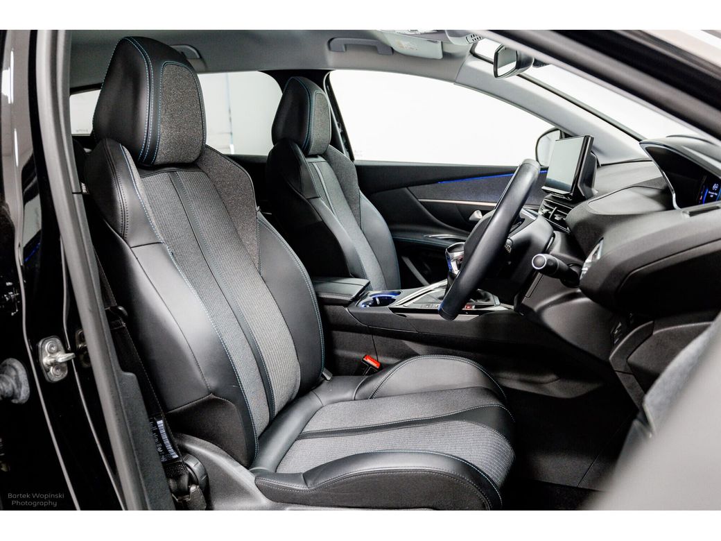2021 Peugeot 3008