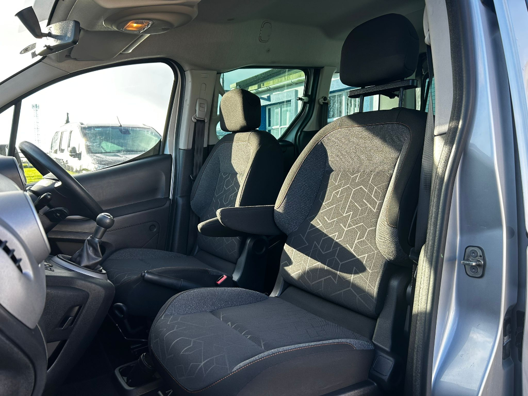 2017 Peugeot Partner Tepee