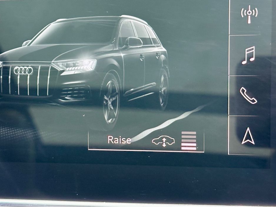2020 Audi SQ7