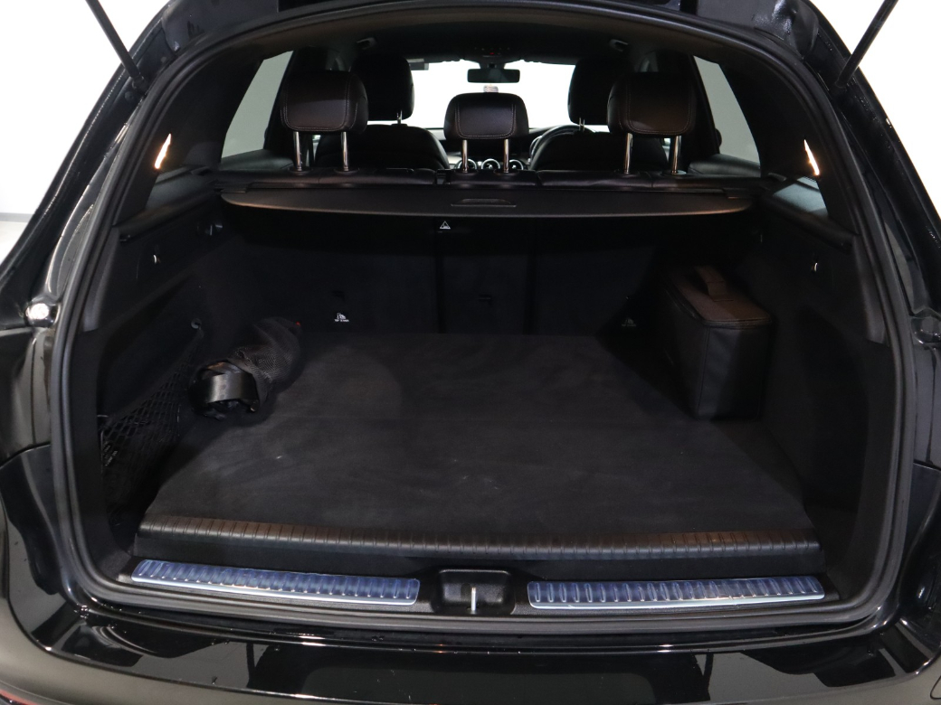 2021 Mercedes-Benz GLC Class