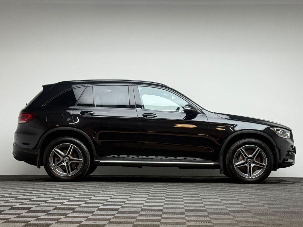 2023 Mercedes-Benz GLC Class