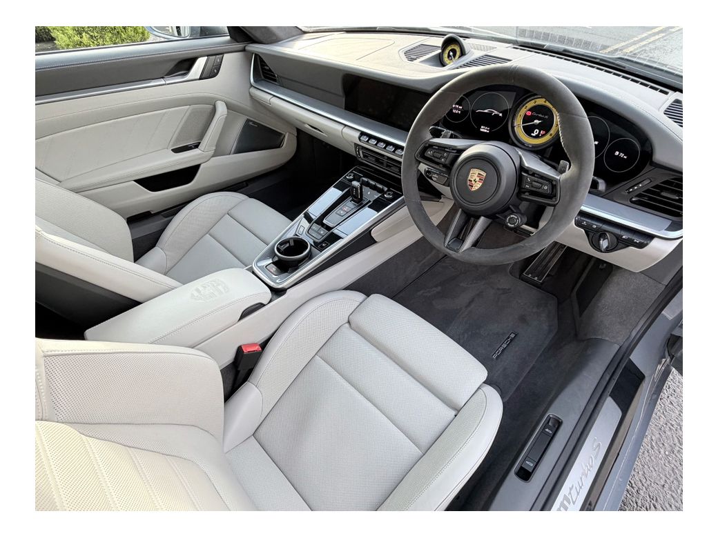 2023 Porsche 911
