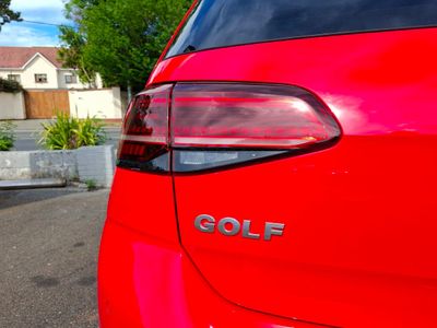 2019 Volkswagen Golf