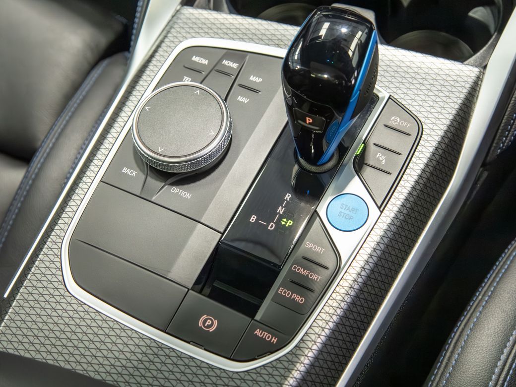2023 BMW i4