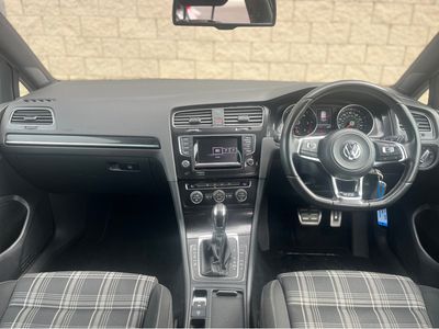 2015 Volkswagen Golf