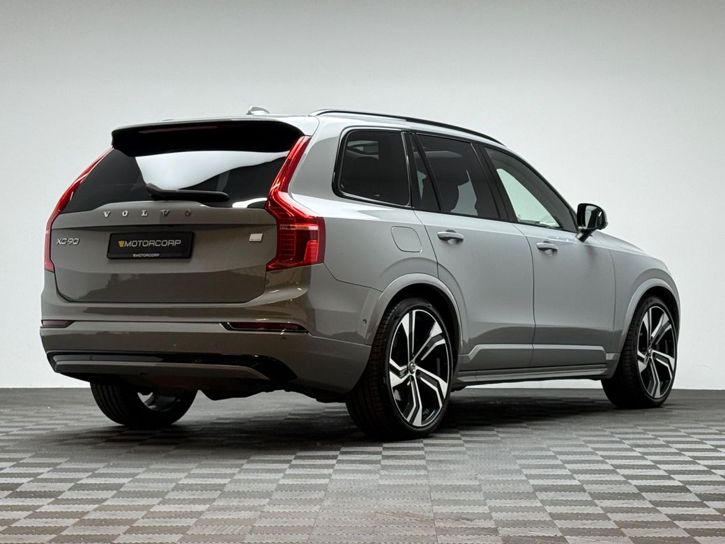 2023 Volvo XC90