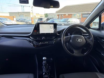 2023 Toyota C-HR