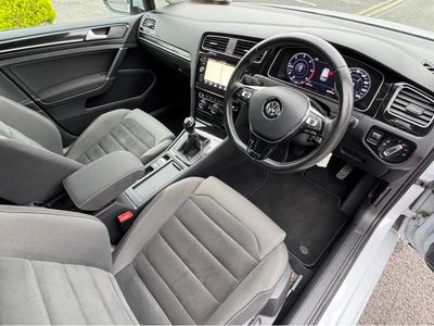 2017 Volkswagen Golf