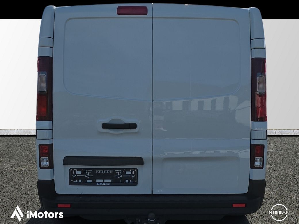 2023 Nissan Primastar