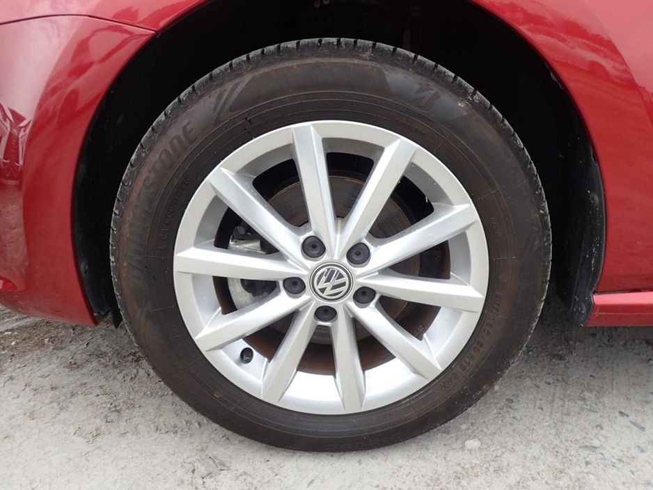 2015 Volkswagen Polo